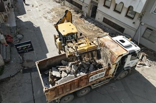 Gemlik'in Köklü Caddesi'nde Önemli Çalışma